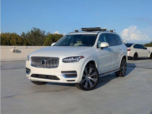2021 Volvo XC90 Recharge Plug-In Hybrid T8 Inscription 7 Passenger