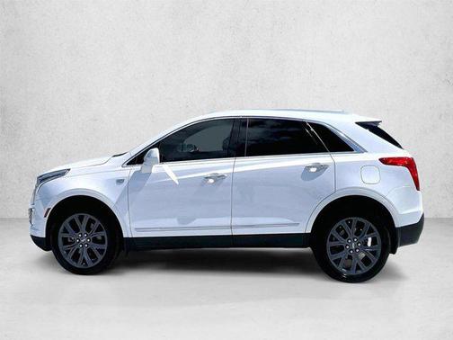 Crystal White Tricoat 2018 Cadillac XT5 Premium Luxury