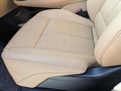 2025 Cadillac Escalade Luxury