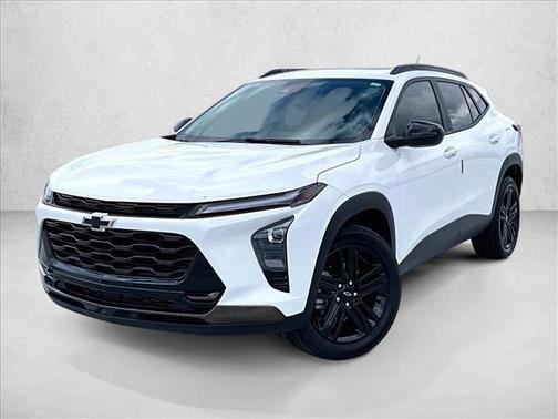 Summit White 2024 Chevrolet Trax FWD ACTIV