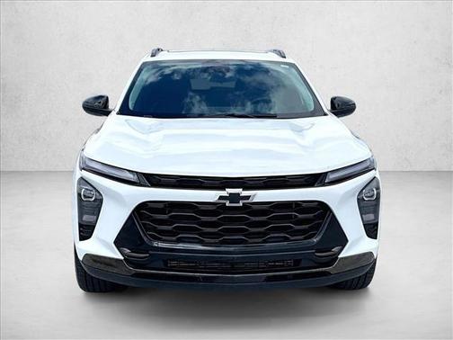 Summit White 2024 Chevrolet Trax FWD ACTIV