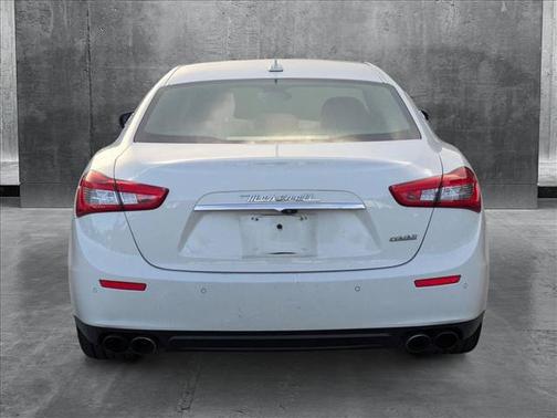 2017 Maserati Ghibli Base