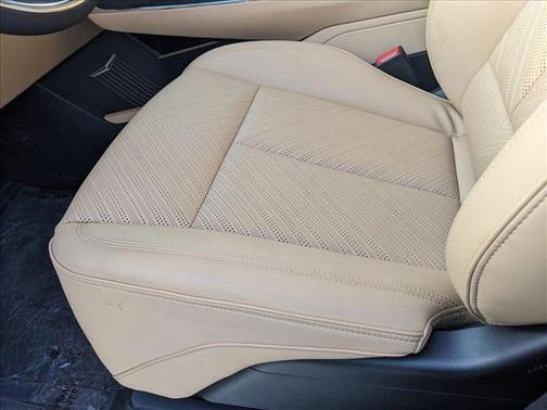 2025 Cadillac Escalade Luxury