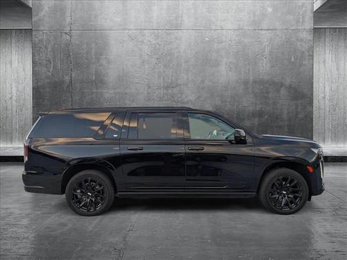 2024 Cadillac Escalade ESV Sport