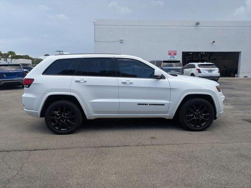 2018 Jeep Grand Cherokee Altitude