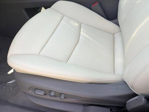 2025 Cadillac XT6 Premium Luxury FWD