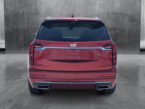 2025 Cadillac XT6 Premium Luxury FWD