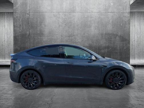2022 Tesla Model Y Performance Dual Motor All-Wheel Drive
