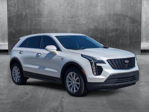 2022 Cadillac XT4 Luxury