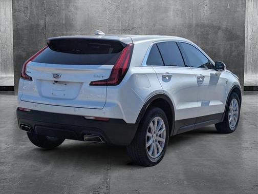 2022 Cadillac XT4 Luxury