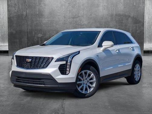 2022 Cadillac XT4 Luxury