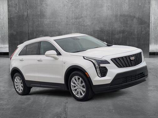 2023 Cadillac XT4 Luxury