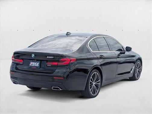 2022 BMW 530 i