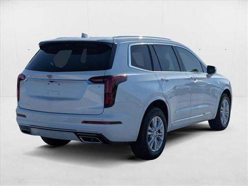 2025 Cadillac XT6 Luxury FWD