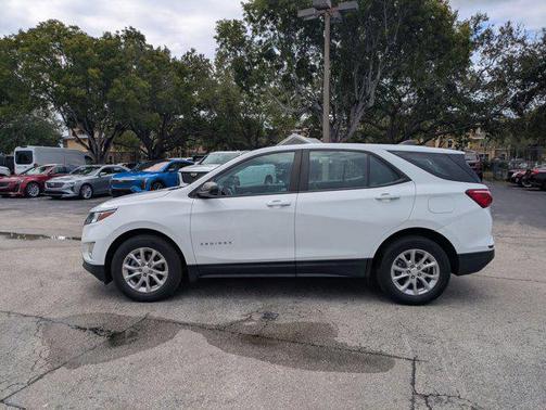 2021 Chevrolet Equinox LS