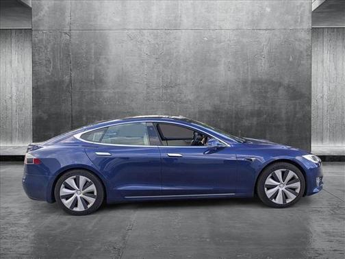 2020 Tesla Model S Long Range Plus