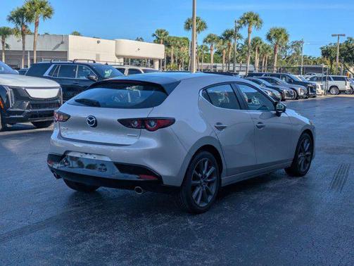 2024 Mazda Mazda3 FWD w/Preferred Package