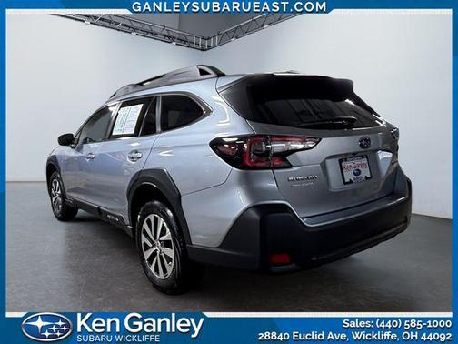 2023 Subaru Outback Premium