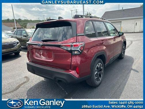 2025 Subaru Forester Premium