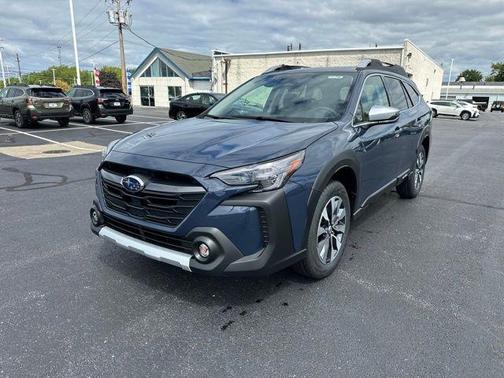 2025 Subaru Outback Touring XT