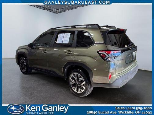 2025 Subaru Forester Premium