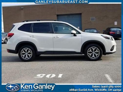 2022 Subaru Forester Premium