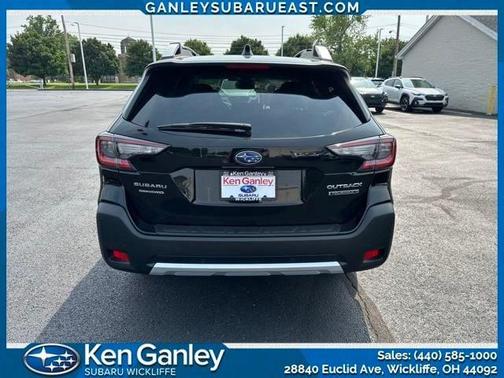 2025 Subaru Outback Touring XT