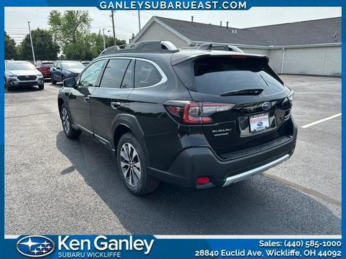 2025 Subaru Outback Touring XT