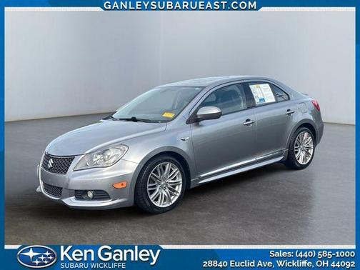 2013 Suzuki Kizashi Sport SLS