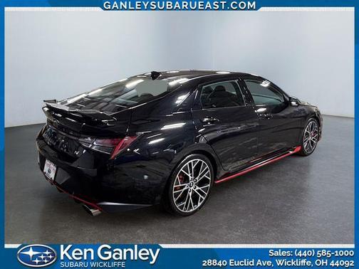 2022 Hyundai ELANTRA N Base (M6)