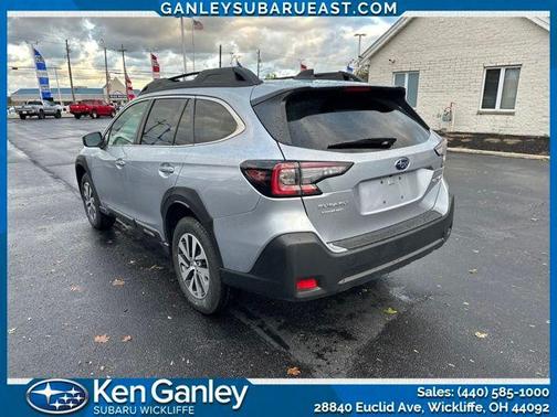 2025 Subaru Outback Premium