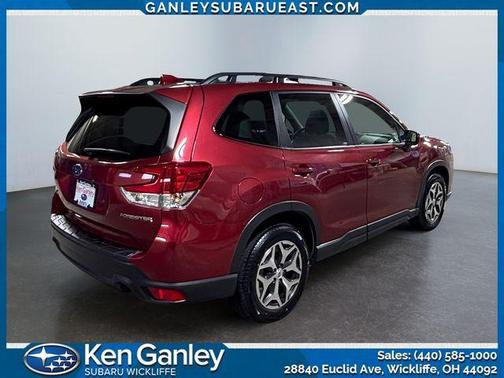 2023 Subaru Forester Premium