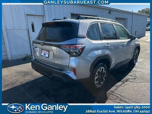 2025 Subaru Forester Premium