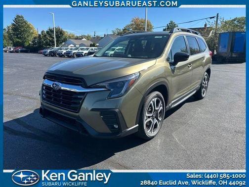 Green Metallic 2025 Subaru Ascent Limited