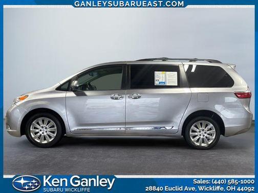 2016 Toyota Sienna LE
