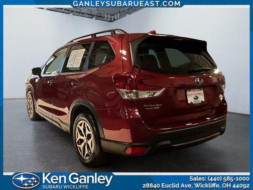 2023 Subaru Forester Premium