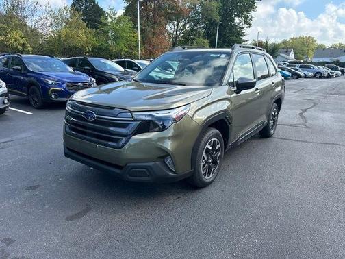 2025 Subaru Forester Premium
