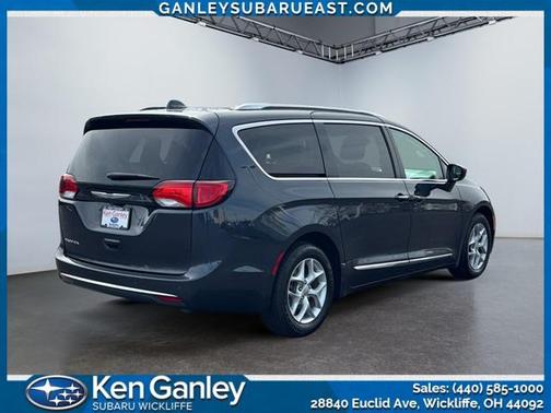 2019 Chrysler Pacifica Touring-L Plus