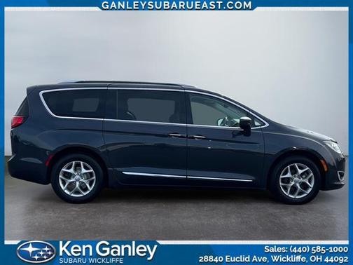 2019 Chrysler Pacifica Touring-L Plus