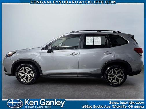 2022 Subaru Forester Premium