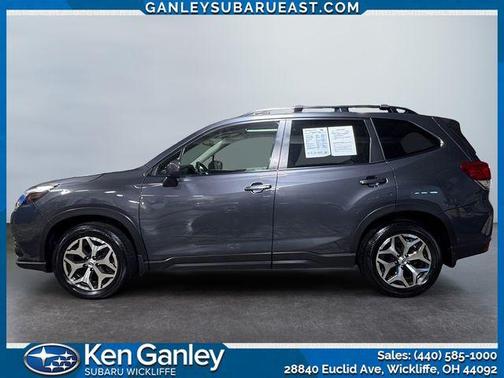 2022 Subaru Forester Premium