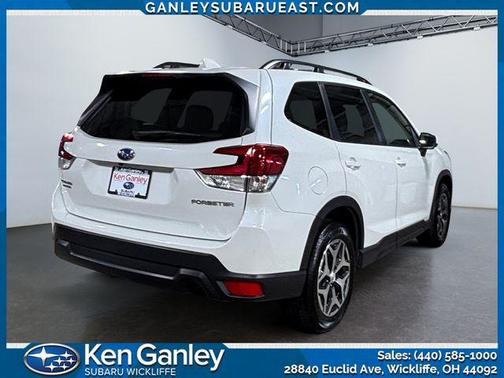 2022 Subaru Forester Premium