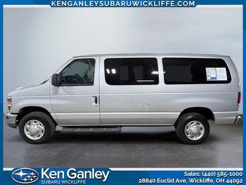 2010 Ford E350 Super Duty XLT