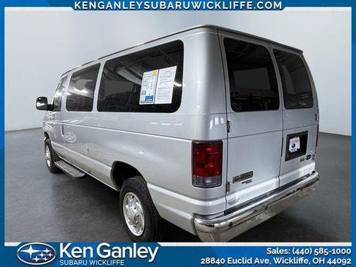 2010 Ford E350 Super Duty XLT