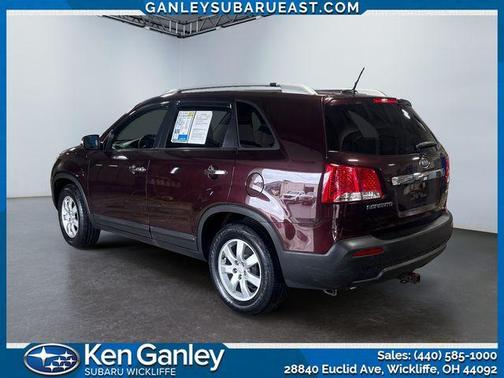 2011 Kia Sorento LX