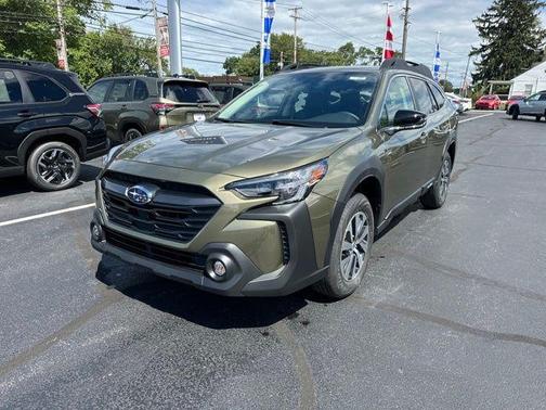 2025 Subaru Outback Premium