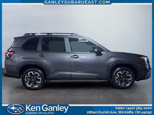 2025 Subaru Forester Premium