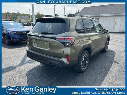 2025 Subaru Forester Premium