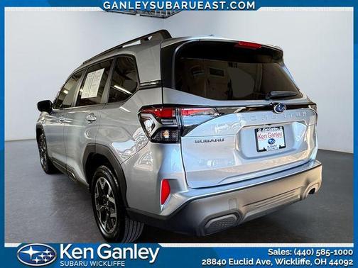 2025 Subaru Forester Premium