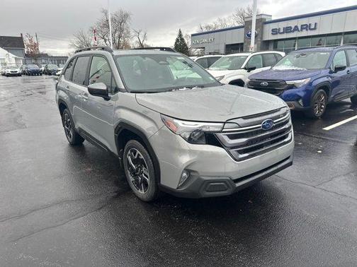 2025 Subaru Forester Hybrid Premium